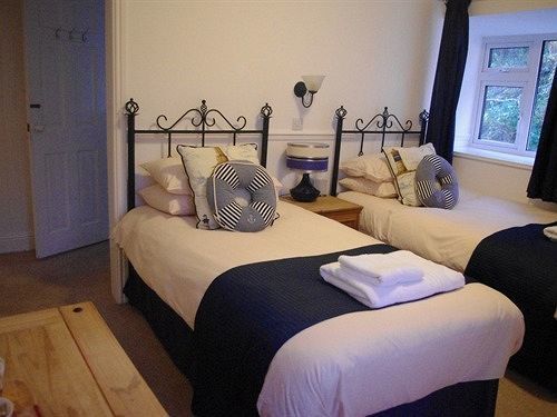 Gazelle Hotel Menai Bridge Esterno foto